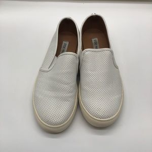 Men’s Steve Madden size 9 loafers